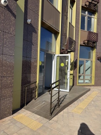 Продам коммерческое помещение 60-я жемчужина - фото 1