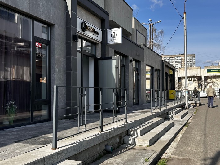 Продається приміщення з орендарем 61,4м2 - фото 1