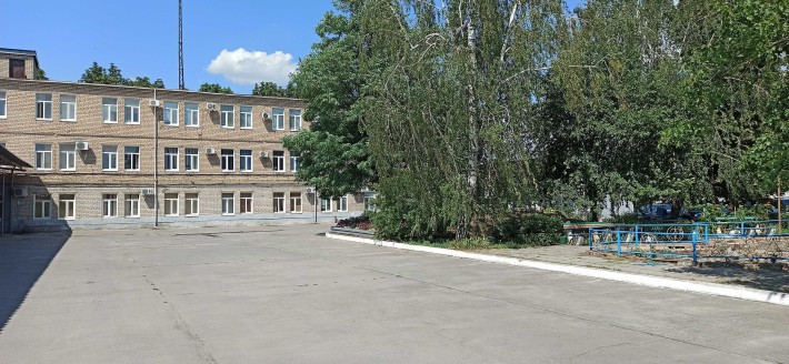 Майновий комплекс 9 759,1 м2, Запоріжжя, вул. Карпенко – Карого, 60 - фото 1