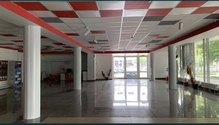 Продам помещение свободного назначения на левом береге - фото 1