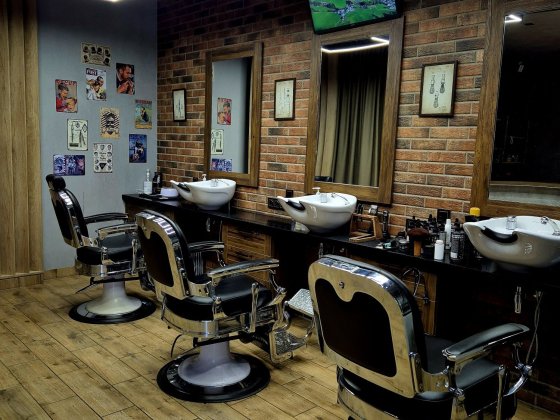 Продам приміщення  Лівобережний-3  бізнес барбершоп салон красоти