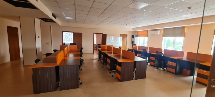 Ексклюзивно. Продаж видового офісу. пр. Центральний. - фото 1