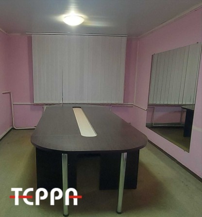 Продаж нежитлового приміщення, цоколь, пр. Металургів - фото 1