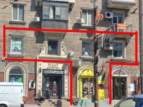 Продам двоповерховий магазин у самому центрі Дніпра біля ТЦ Пасаж