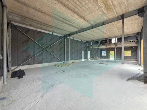 Продаж ділянки з приміщенням,під склади,будівельний магазин,сто,та ін. Днепр