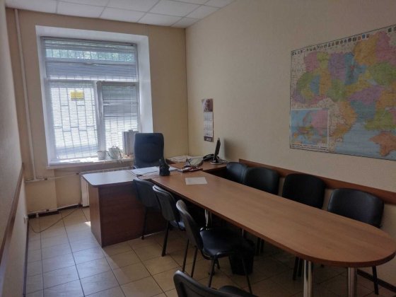 Продаж приміщення , фасад ! 115 м2 з Укриттям! Магазин, Медичний центр Київ