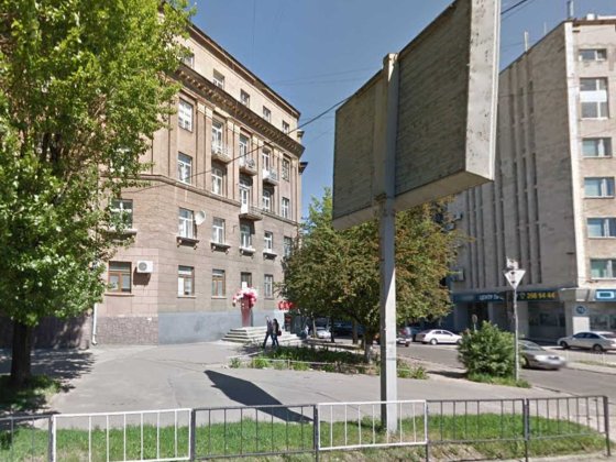 Продаж комерційне приміщення по вул. Героїв УПА ( Смаль-Стоцького ) Львів