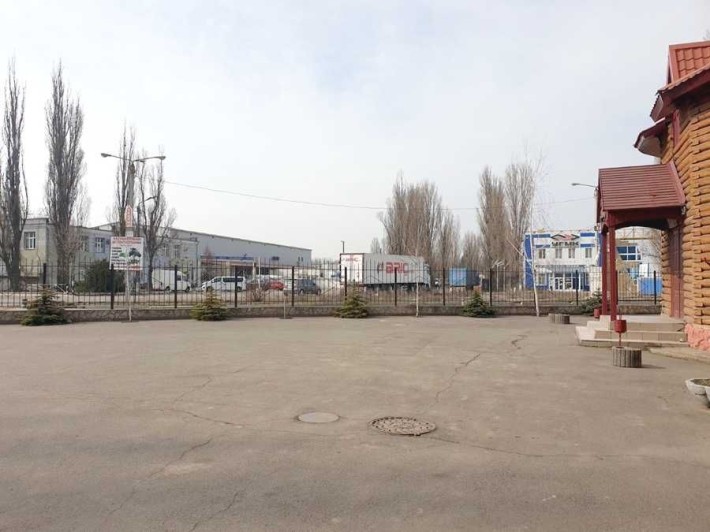 Продажа здания. код 176736 - фото 1