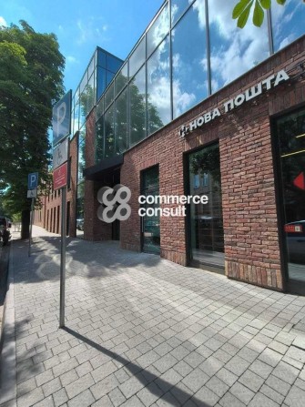 Продаж фасадного приміщення в новому БЦ, ближній центр - фото 1