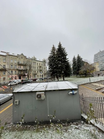 продаж торгового приміщення вул. С.Бандери-Карпінського - фото 1