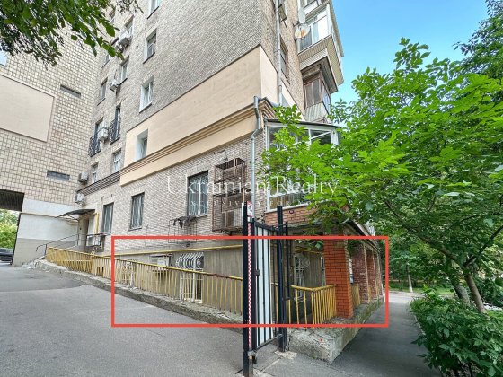 Комерційне приміщення на Арсенальній! вул. Грушевського. 34/1 БЕЗ % Киев