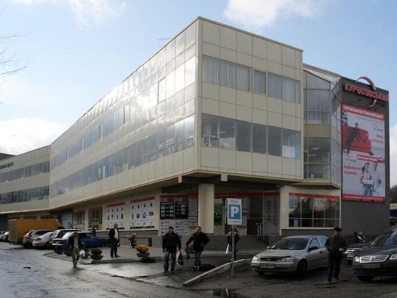 Продам офісне приміщення 147 кв.м в ТЦ Курчатовський (ОП)