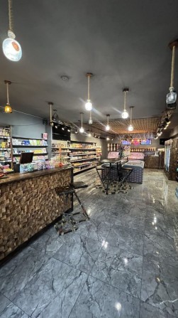 Продажа магазина-кафе  крафтового пива в районе 16 ст.Б.Фонтана. - фото 1