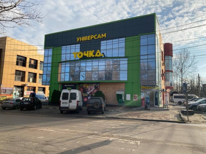 Продажа фасадного помещения 3й эт бывш.Пекин 200м 500$ - фото 1