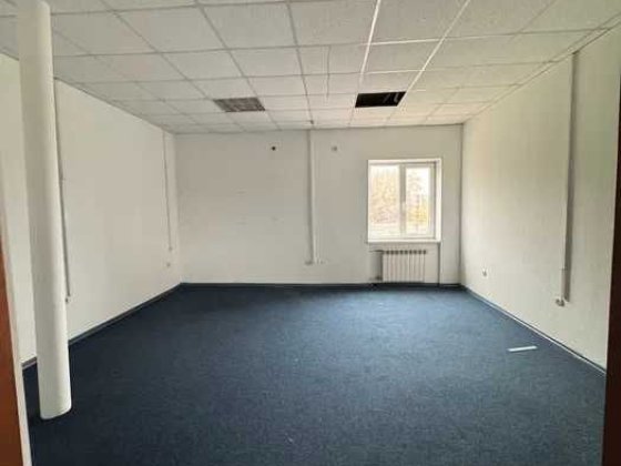 Склад-офіс у центрі міста 3500 м2