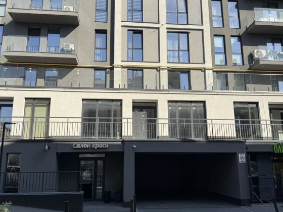Продаж комерційного приміщення 122.5 м2 Львів