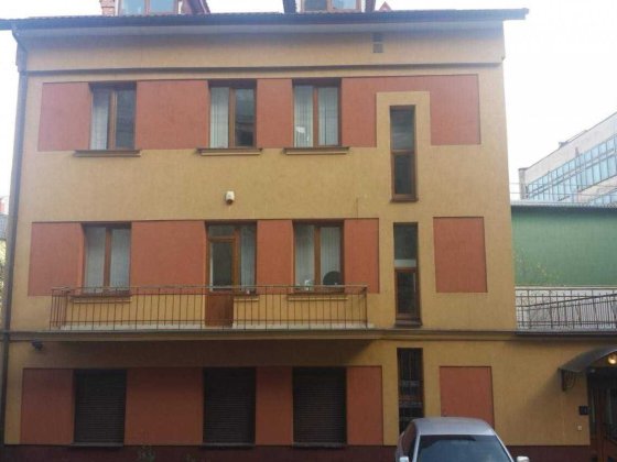 Продаж офісного будинку по вул. Антоновича Львів