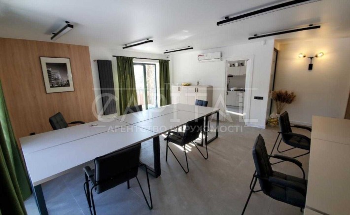 Продажа офиса с арендаторами Печерск Центр Окупаемость 11,25лет - фото 1