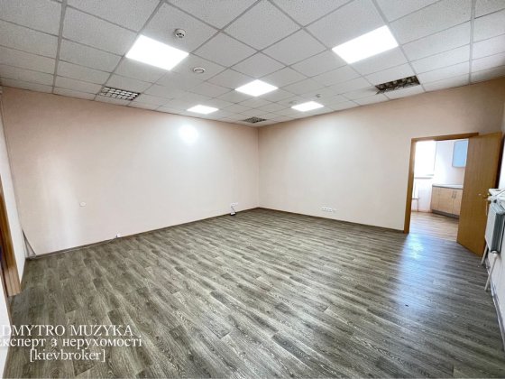 Подам ОСЗ 1122м2 21 сотка ремонт укриття Кирилівська Фрунзе Киев