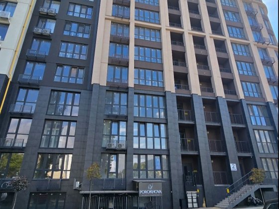 Модерн/6 Фонтана, Фасадный дворовой офис закрытого типа 54 кв.  1 этаж Одеса