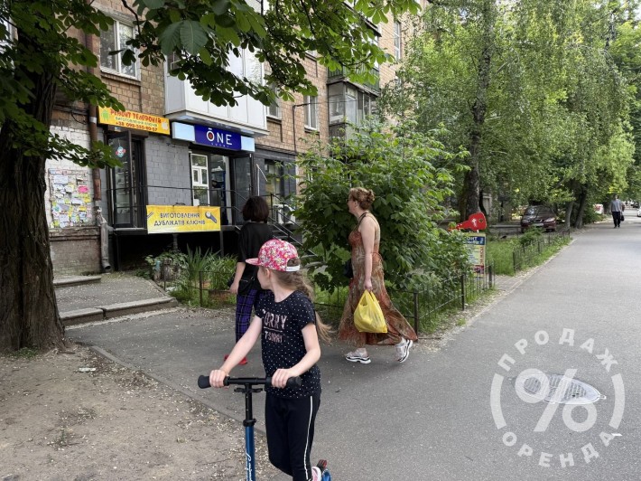 Продаж! Готовий Орендний Бізнес! вул. Ольжича, 3, м. Дорогожичі,17.7м2 - фото 1