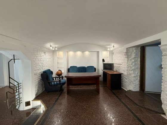 Продаж комерційного приміщення біля Ветеринарного університету Львів