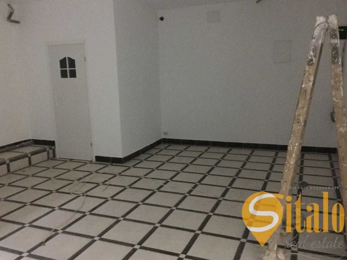 Продаж приміщення з ремонтом, вулиця Керченська - фото 1