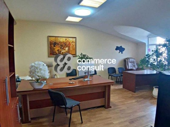 Продаж окремостоячої будівлі,  бічна вул. Пимоненка,  820 м2 Львов