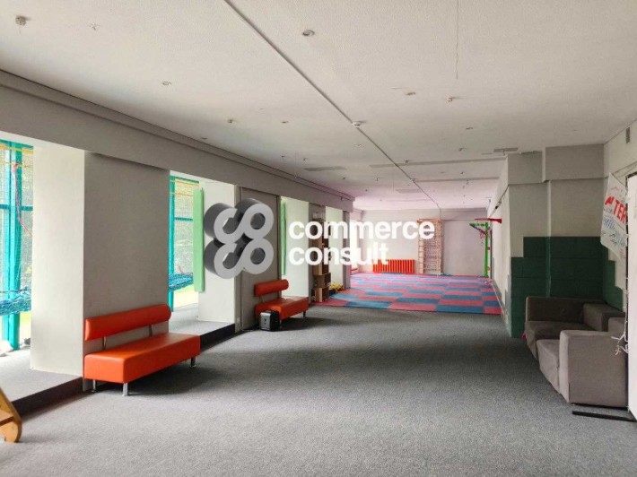 Продаж фасадного приміщення  Липинського район Ашану, 528 м2 - фото 1