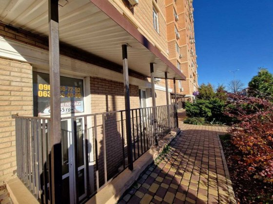 Продам комер.приміщення ЖК Дмитріївський 68м2 під любий вид діяльності Одеса