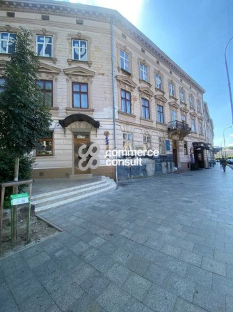 Продаж приміщення в центрі  на проспекті Шевченка - фото 1