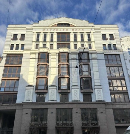 Терміново!!! Продаж Офіс, ЖК Патріотика,  Печерський район, 570 м2 - фото 1