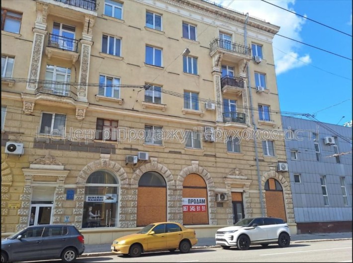 Продам приміщення під магазин, салон, офіс і т.і. у центрі Харкова - фото 1