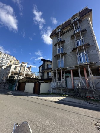 Продам гостиницу отель номера хостел  в Одессе, Аркадия - фото 1