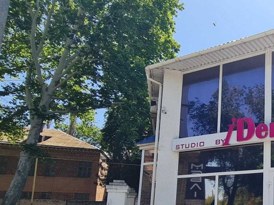 Продаж фасадного приміщення по вул. Погранична. 200 кв.м. Миколаїв