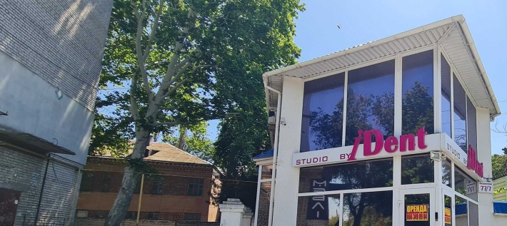 Продаж фасадного приміщення по вул. Погранична. 200 кв.м. - фото 1