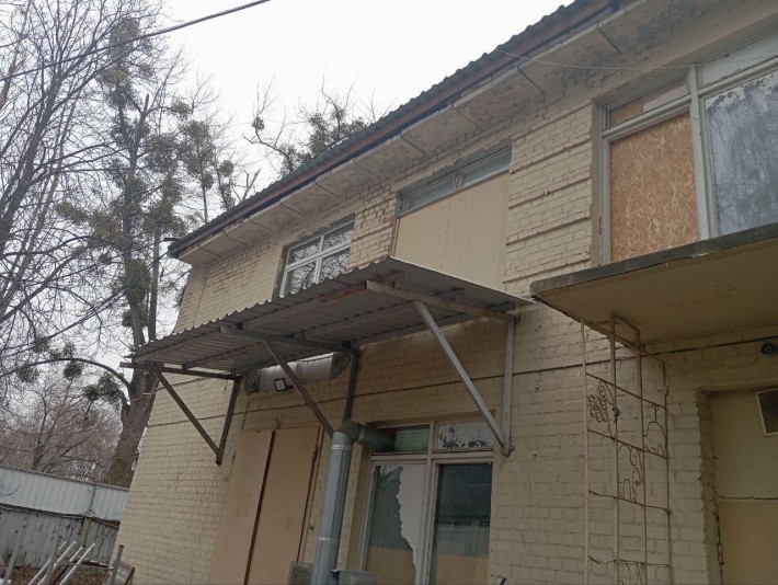 Будівля 1130 кв.м бульвар Каркача Івана, 2А - фото 1