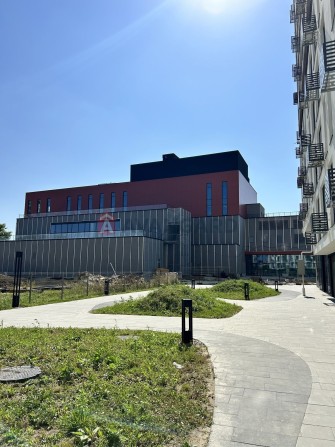 Продається просторе комерційне приміщення - фото 1