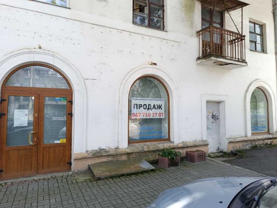 Продаж чудового фасадного приміщення по вул. Антоновича Львов