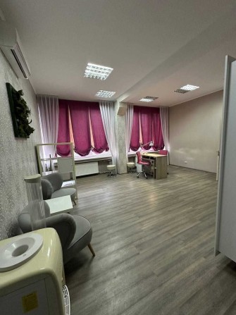 ND S4 Продам салон краси Центр вул. Научна - фото 1
