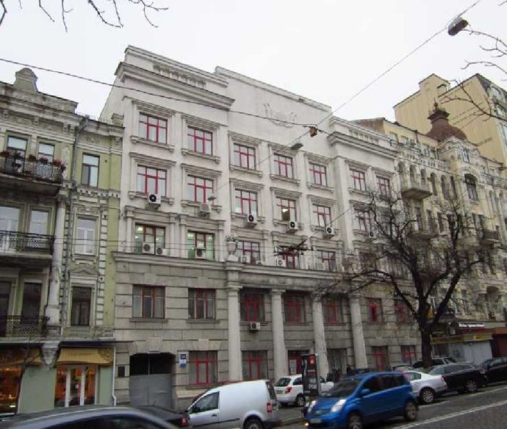 Без%! Продаж офісної будівлі вул. Богдана Хмельницького (2438 кв.м.) - фото 1