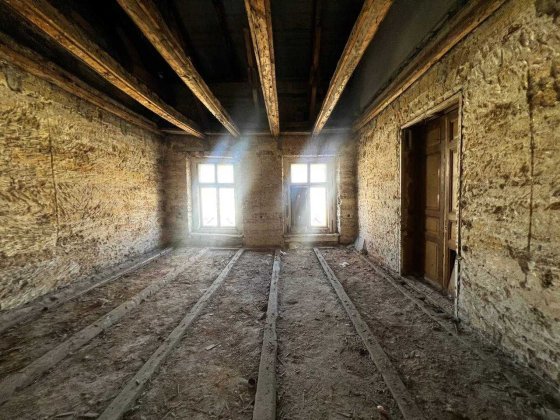 В продаже помещение под ремонт 370 кв.м на ул.Екатерининская Одеса