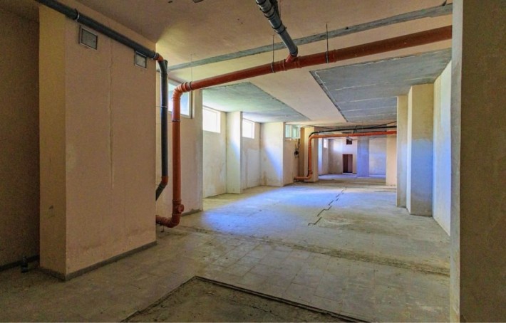 Терміновий продаж комерційного приміщення 20м2, в ЖК 4500 квартир - фото 1