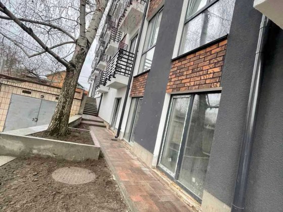 Продаж комерція приміщення Святошинський р-н академ НЕ ДОРОГО Киев