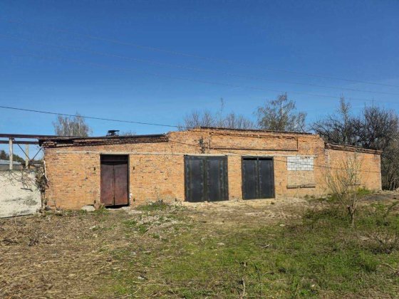 (7) Продаж майнового комплексу у м. Бар (8813) Бар