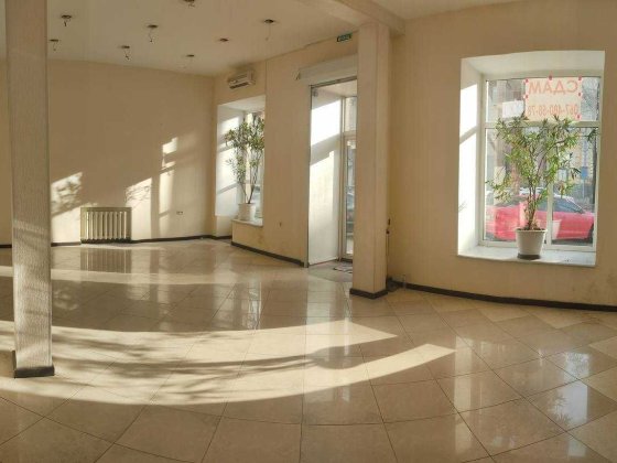 Комерційна нерухомість - фасад, В. Арнаутська, високий трафік Одеса