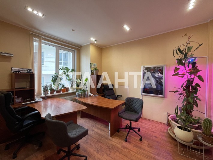 В продаже помещение офис возле парка Победы ул.Говорова - фото 1