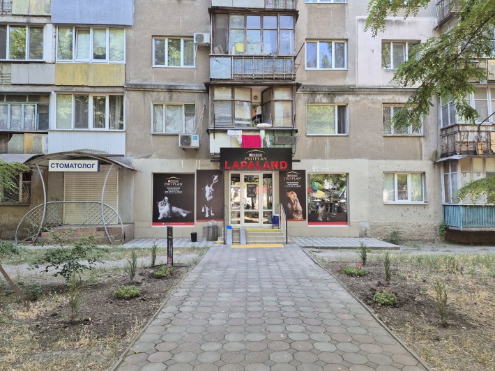 Продам магазин на Заболотного 1 - фото 1