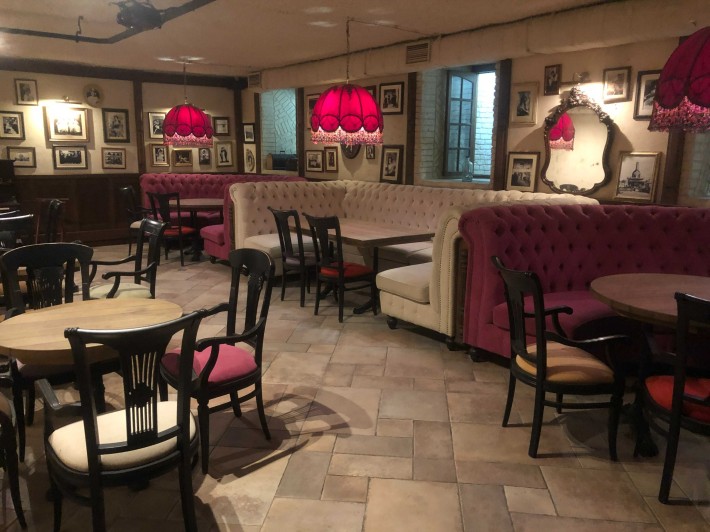 ЦЕНТР! Продаж Приміщення - Ресторан з Обладнанням. Власна Броварня. - фото 1