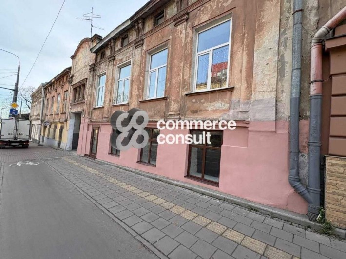 Продаж фасадного приміщення 97 м2, вул. Шевченка - фото 1